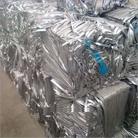 स्टेनलेस स्टील स्क्रैप