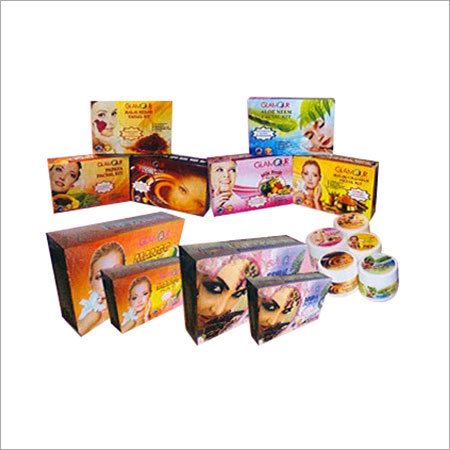 मैंगो फेशियल किट के लिए सर्वश्रेष्ठ: फेस क्रीम