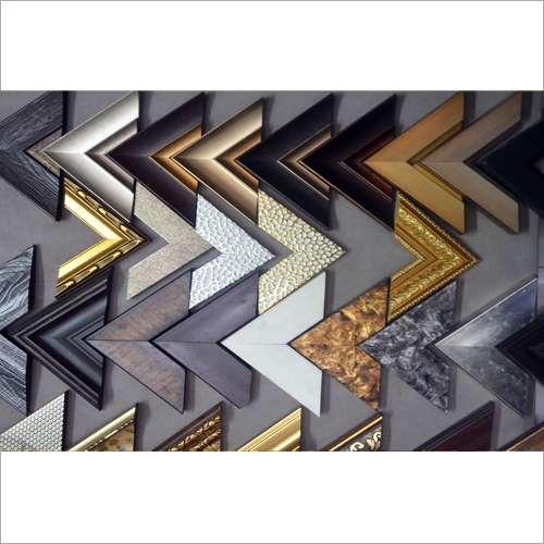 डिजाइनर फ्रेम मोल्डिंग