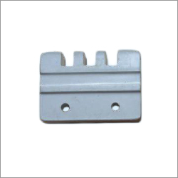 ग्रे 3 रन फिंगर टाइप बसबार सपोर्ट