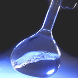 ट्राइफ्लोरोएसिटिक एनहाइड्राइड एलआर कैस नंबर: 407-25-0