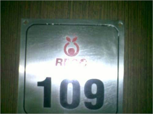 Engraved Stainless Steel Name Plate - Ss304/ss316, 5-12mm Thickness | Rectangular Shape, Silver Color, Contemporary Design With Customization Options