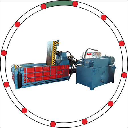 स्क्रैप मेटल बेलर