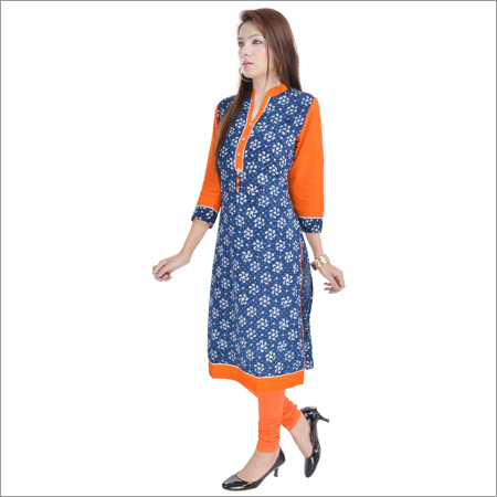 एथनिक कुर्तियाँ