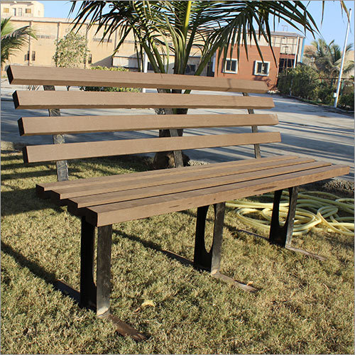 संयोजनित लकड़ी के बेंच