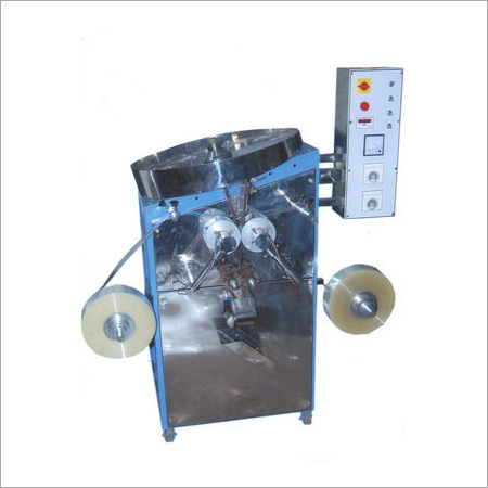 सेमी-ऑटोमेटिक चिक्की पैकिंग मशीन