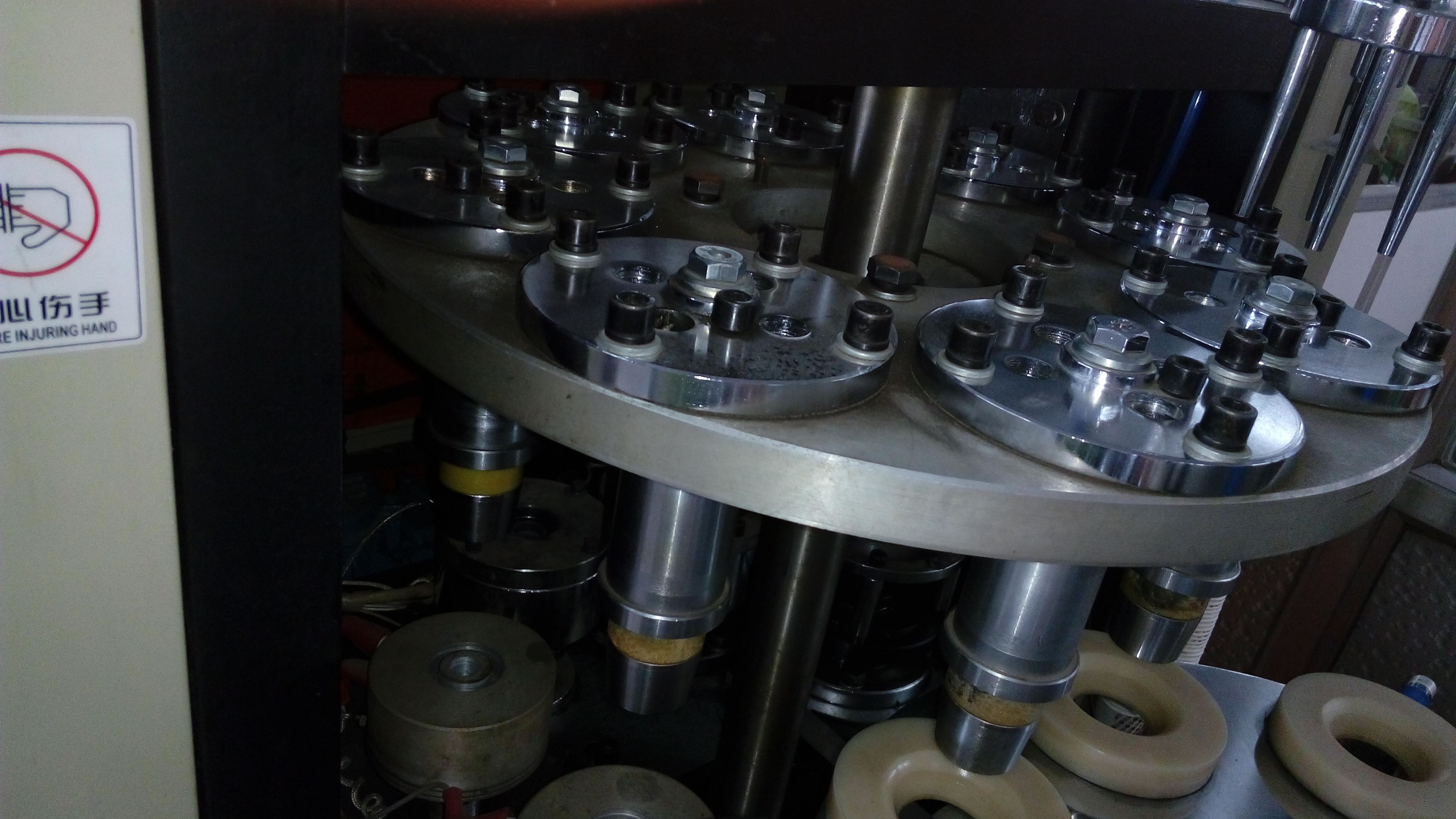 Paper Cup Forming Machine - 8.5x4.5x5.5 Ft Dimensions | Automatic Operation 45-48 Cups/min Production Electric Power