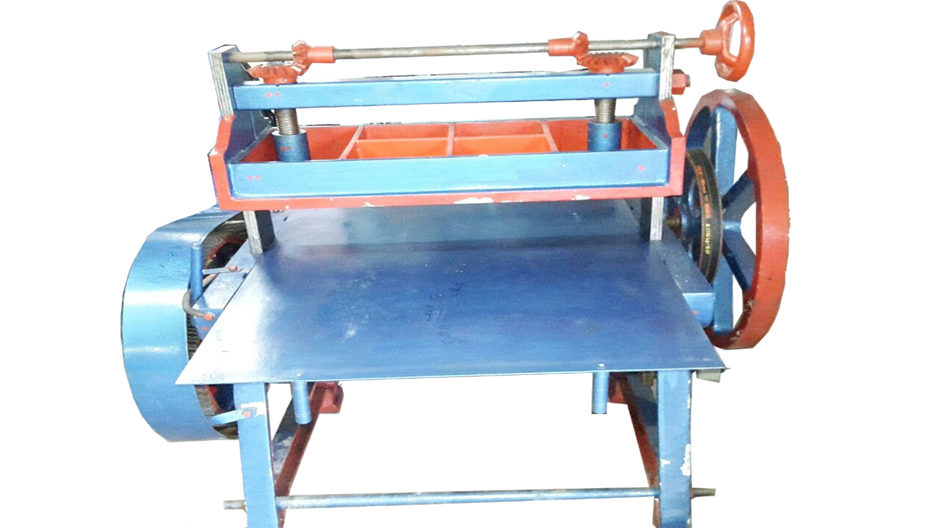 Paper Cutting Machine - Steel, 19" X 33" / 24" X 36" Size, 3/5 H.p., 415 Volt | High Efficiency, Manual Control, Electric Drive