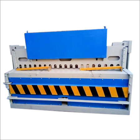Hydraulic Shearing Machines - Heavy-Duty Stainless Steel, 3 to 25 mm Cutting Capacity | Flawless Working, Low Power Consumption, Durable and Sturdy Design, Automatic Rake Angle Adjustment