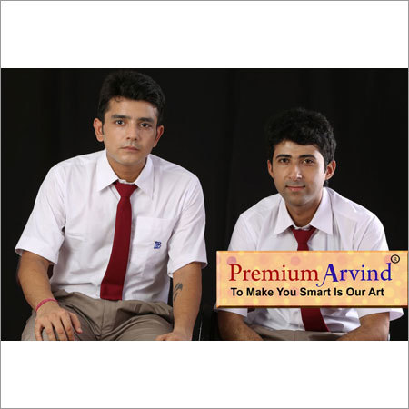 यूनिफॉर्म शर्ट