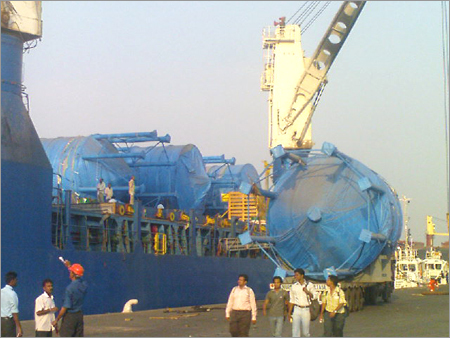 Odc उपकरणों का बार्ज पर लोडिंग