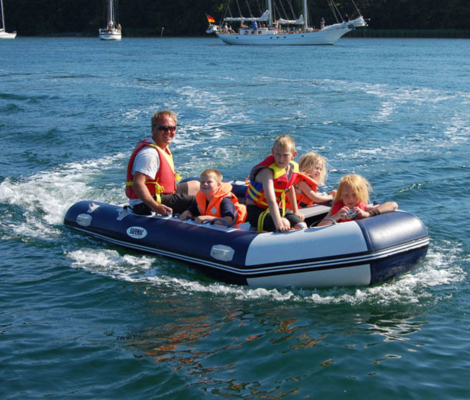 Liya Foldable Inflatable Boats - Dimensions: 6.6-21 Foot (Ft)