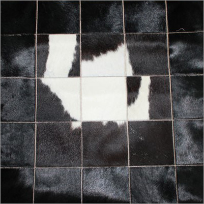 ब्लैक-व्हाइट कुशन कवर