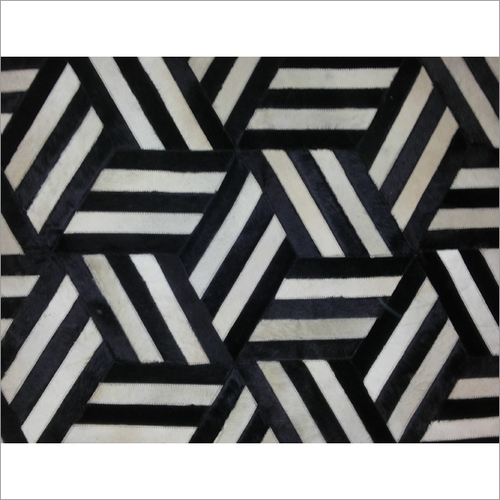 ब्लैक-व्हाइट कुशन कवर