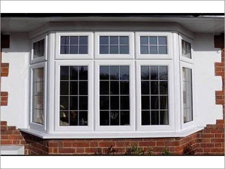 सफेद डबल घुटा हुआ विंडोज