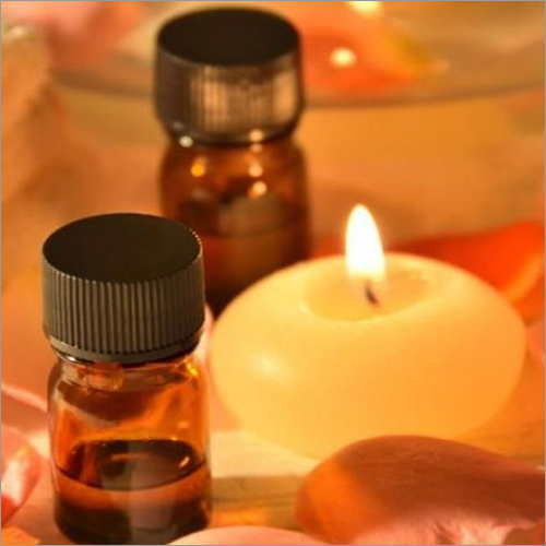 लोबान के आवश्यक तेल की शुद्धता: 100%