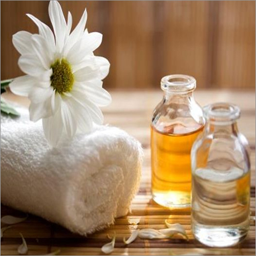 Massage Oil - Natural Oils, 100ml Glass Bottle | Amber Color, Floral Scent, Aromatherapy Benefits, Muscle & Pain Relief, Skin Hydration, Stress Reduction