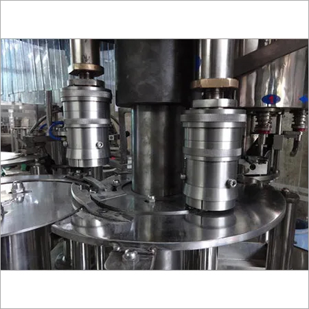 बोतल कैपिंग मशीन