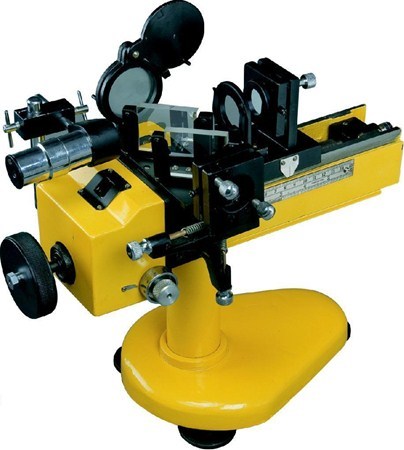 Michelson Interferometer based on Model developed by Hilger & Watts