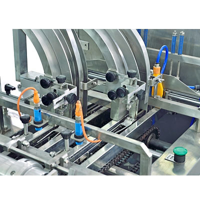 Double Lane 3+2 Sandwiching Machine With Packaging Machine Capacity: 60-1000 Kg/hr