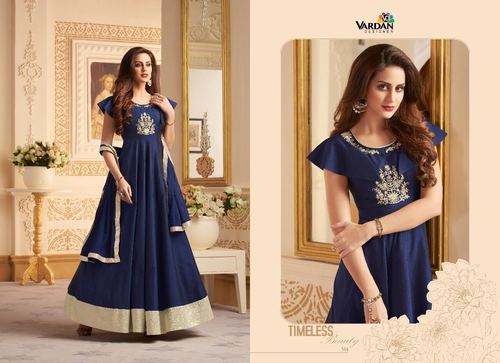 नीला डिज़ाइनर पार्टी वियर गाउन