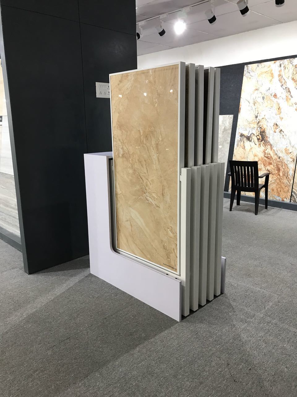 Vitrified Tiles Stand