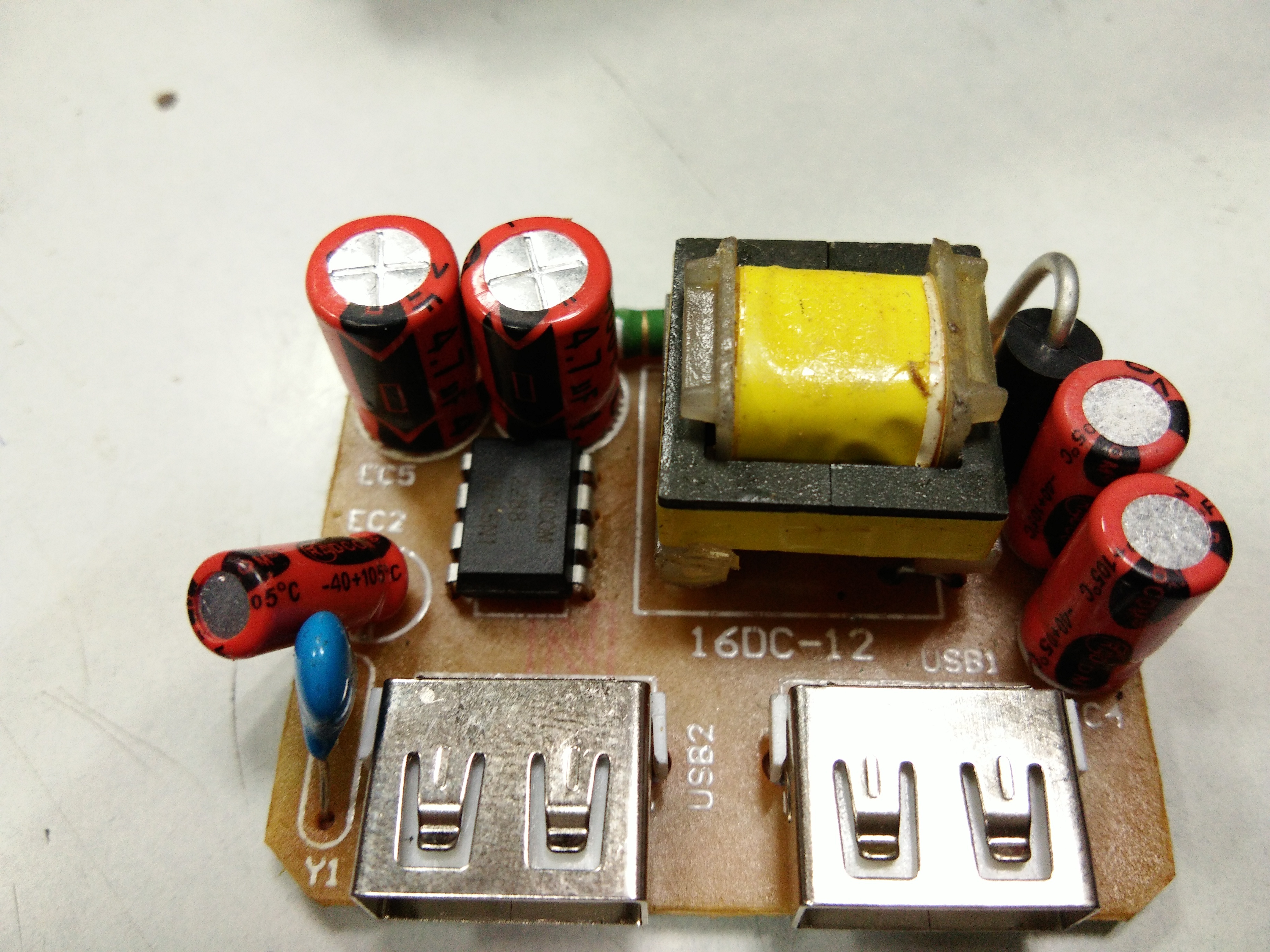 Dual Port 2.1amp Charger Circuit