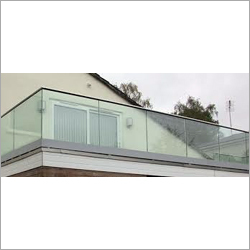 आधुनिक कांच की रेलिंग