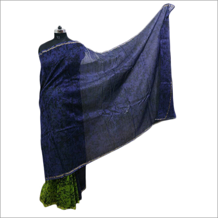 महिलाओं की पारंपरिक साड़ी