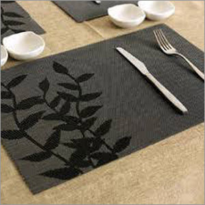 टेबल मैट्स