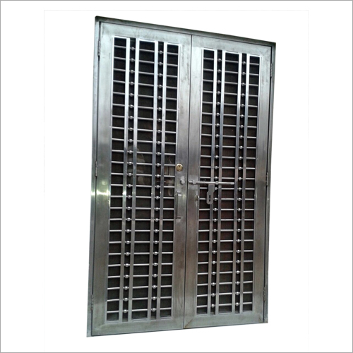 स्टेनलेस स्टील का दरवाज़ा