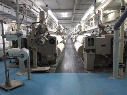 जापानी सुदाकोमा ZAX-9100 एयर जेट लूम्स का इस्तेमाल किया