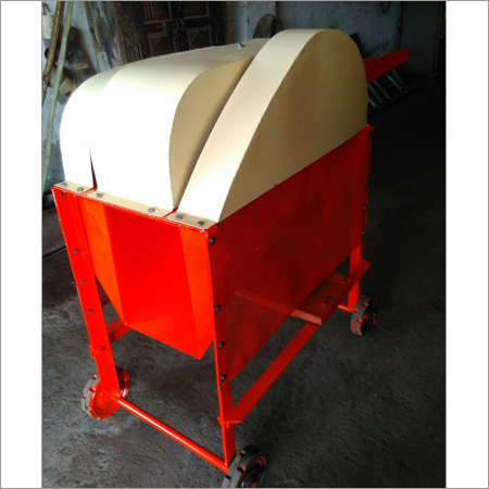 Chaff Cutter - Steel, 1200-1500 Kg | 400-450 Rpm Cutting Speed, High Efficiency, Automatic Feeding, Low Noise, Environmental Friendly