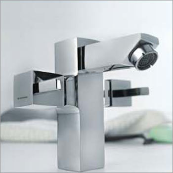 केंद्र छिद्र (Kubix)