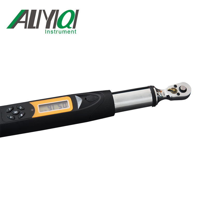 Awg Digital Torque Wrench Accuracy: A 2-a 3.5 %