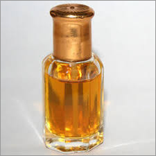 हीना ज़ाफ़रानी अत्तर