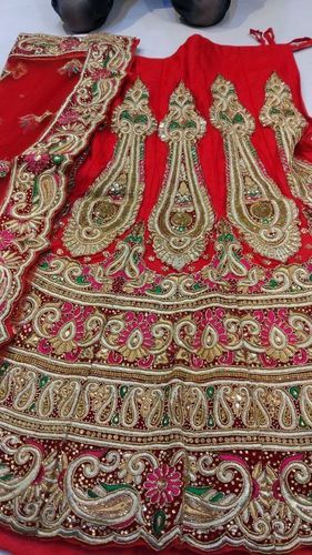 wedding red lehenga