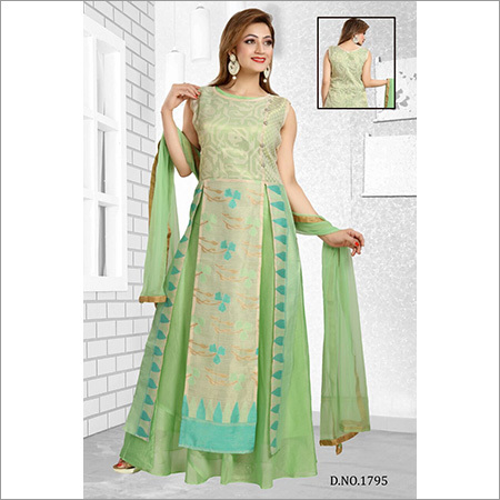 ग्रीन फ्लोर लेंथ सूट