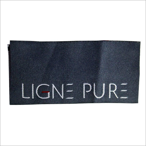 फोल्ड स्टिच व Woven लेबल