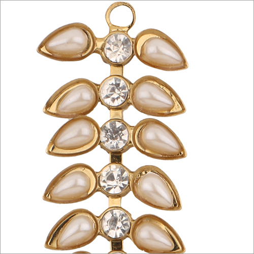Kurtis Brooches