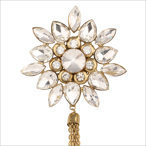 Artificial Brooches