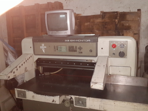 ध्रुवीय 92 ईएम - सोम (1986)