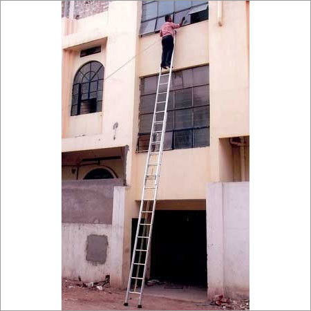 Aluminum Extension Ladder - 8 to 50 Feet Adjustable Height | High Load Bearing Capacity, Perfect Steps, Rigid Structure