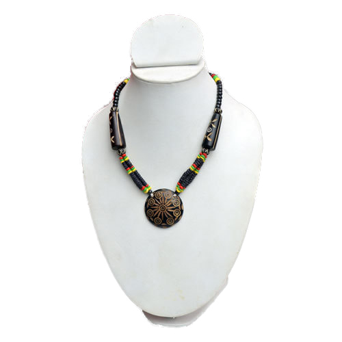 नई डिज़ाइन के साथ मज़बूत हड्डी की गुड़िया की माला।