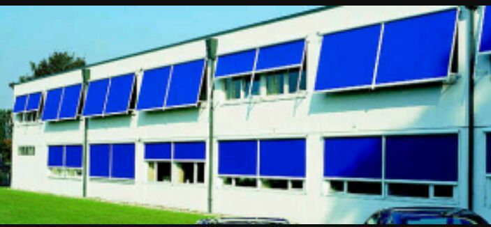 Vertical Awning - Plastic Frame, Blu & White Color | Seamless Finish, Weather Resistant, Long Service Life, Easy Maintenance, Light-weight