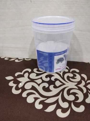 व्हाइट हेक्सा प्लास्टिक जार