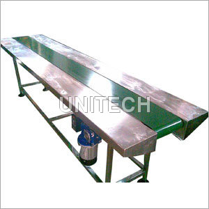 Silver And Green Packing Belt Conveyor