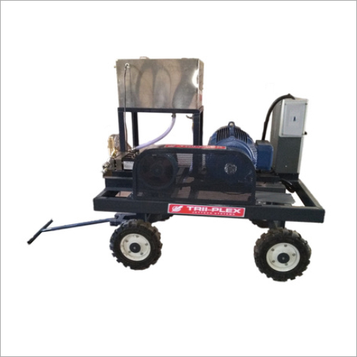 High Pressure Reciprocating Plunger Pump - Color: Black