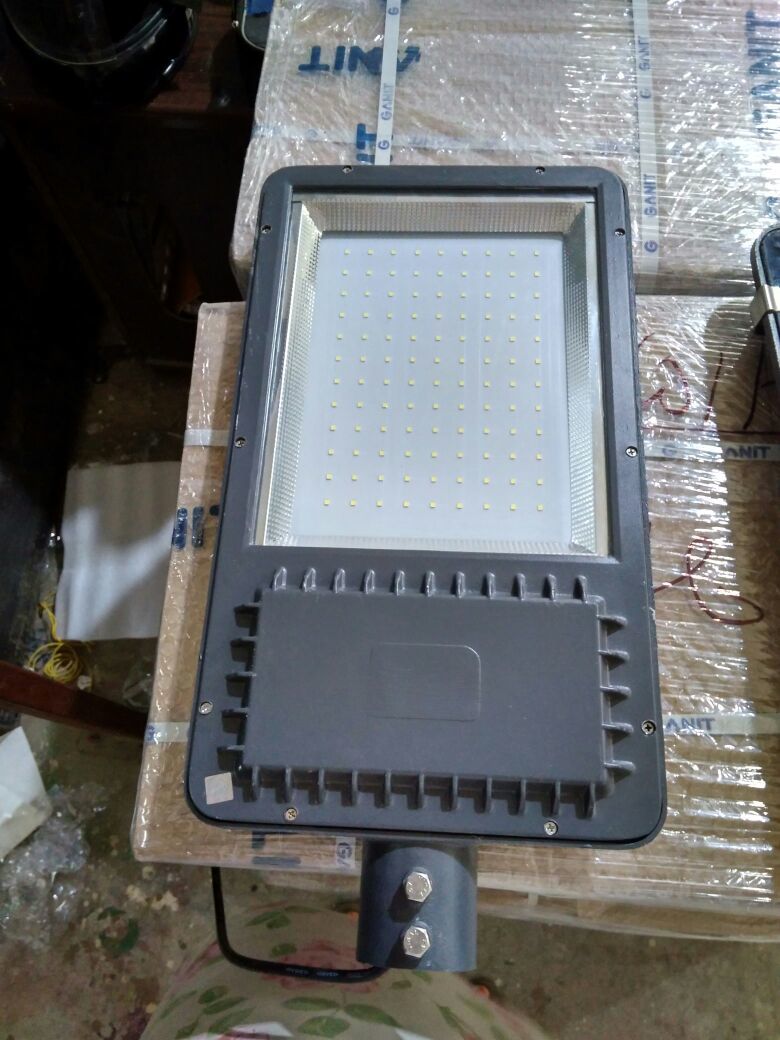 Led Street Lights - Ms Material, 12w To 150w Power Range, Black Finish | Automatic On-off System, Bis Approved, Ip 65 Rating, 91% Driver Efficiency