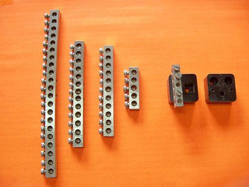 नियंत्रण पैनल के लिए पीतल का न्यूट्रल लिंक